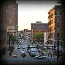 accumax-air-conditioning-repair-aurora-illinois-downtown